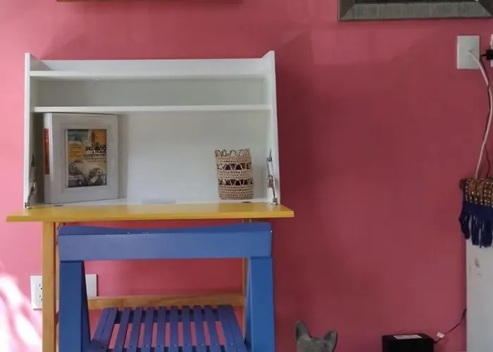 Amplio, Equipado Con Vistas A Jardín En El Corazón Cdmx