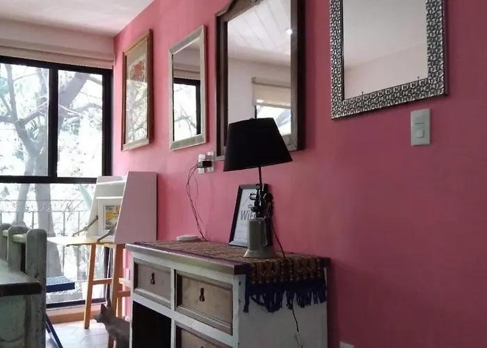 Amplio, Equipado Con Vistas A Jardín En El Corazón Cdmx *