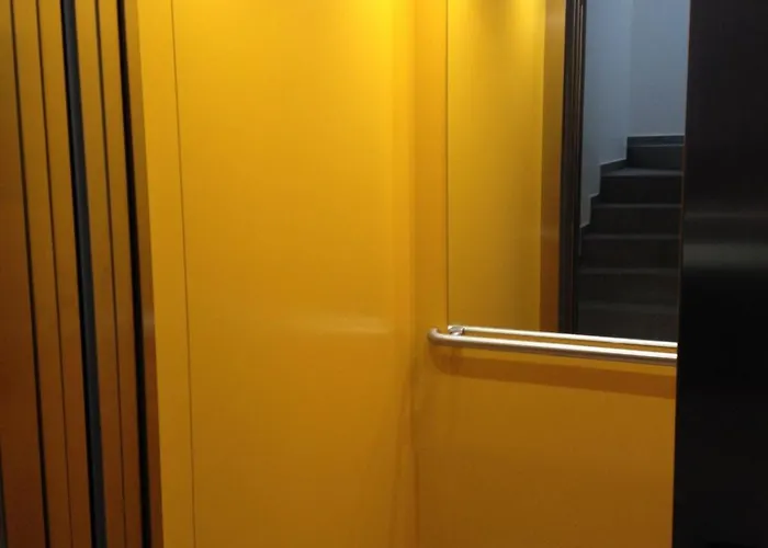 Apartamento Amplio, Equipado Con Vistas A Jardín En El Corazón Cdmx *